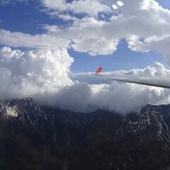 Flugwegposition um 14:15:00: Aufgenommen in der Nähe von Gemeinde Untertilliach, Österreich in 3049 Meter